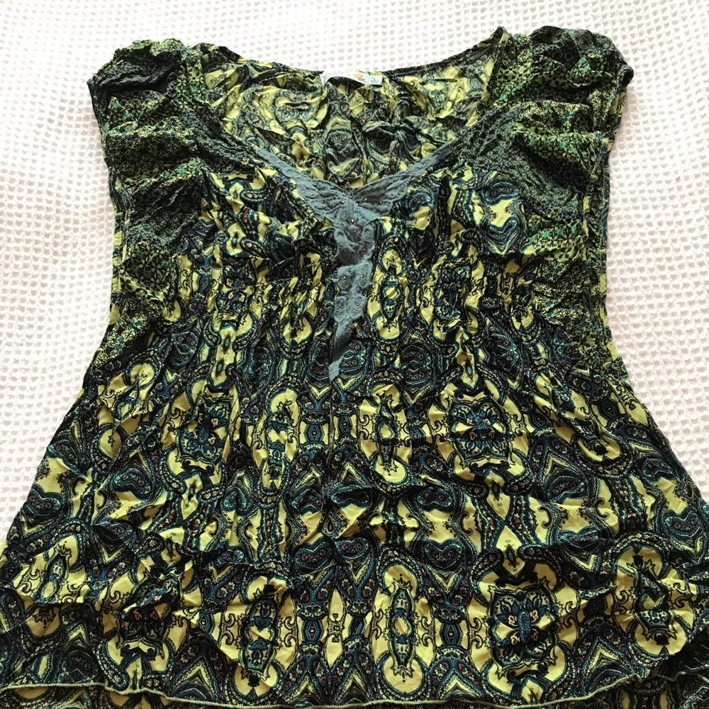 Unity flowy top